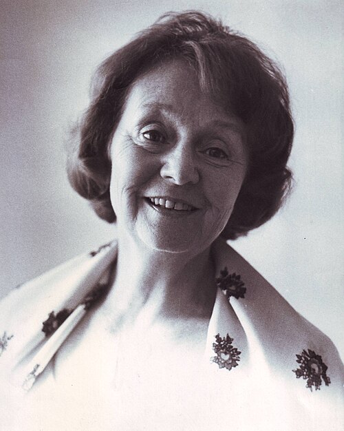 Елена Фадеева — советская, российская актриса театра и кино