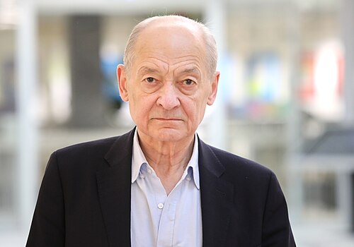 Михаил Лавровский — советский и российский артист балета, балетмейстер, хореограф, балетный педагог, актёр