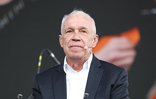 Сергей Гармаш — советский и российский актёр театра, кино, телевидения, озвучивания и дубляжа