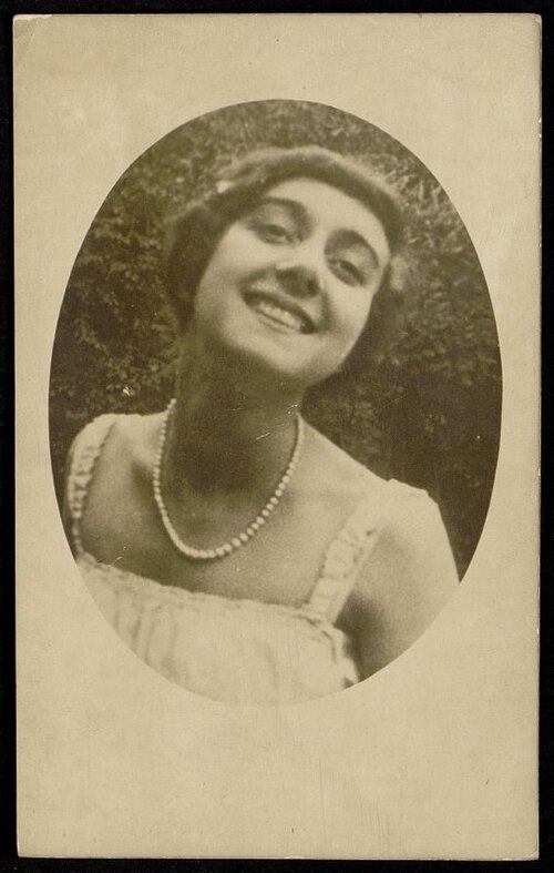 Вера Каралли — русская балерина, актриса немого кино, балетный педагог